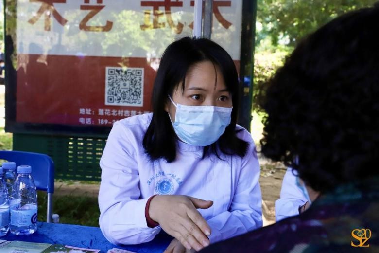 让“光明”照耀莲花北村社区